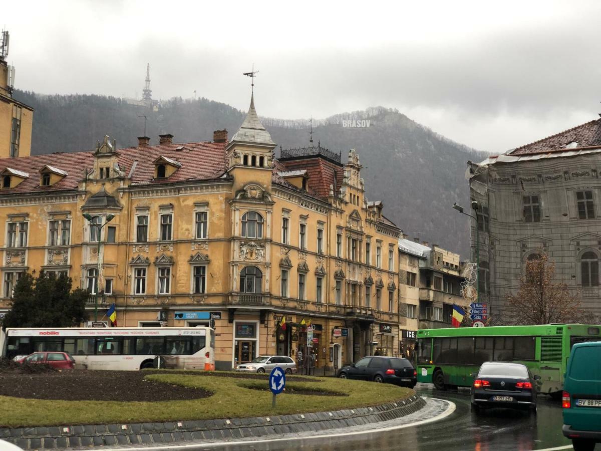 Muresenilor 28 Braşov Esterno foto